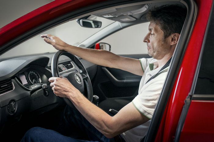 斯柯达安全驾驶指南:您的驾驶姿势真的 安全舒适吗?