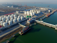 亨斯迈聚氨酯等12个项目已建成投产，天津三大百亿级化工项目取得重大进展