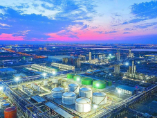 施工进度超80%，天津南港乙烯项目电机单试工作全面开展，拟于2023年底竣工