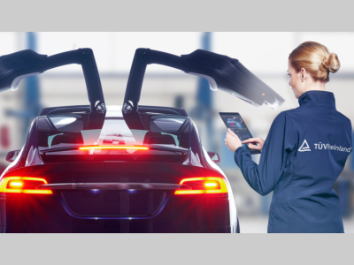新能源汽车 X TÜV莱茵，驾驭智能未来