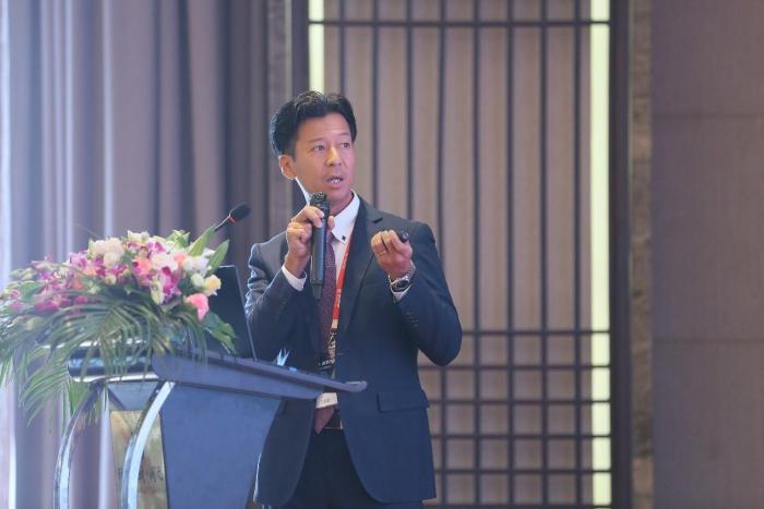 丰田产业车辆（上海）有限公司副总经理冲野義信发表说明了下半年的重点销售政策